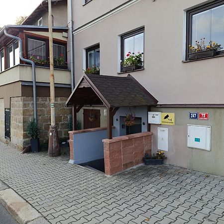 Apartamento U Bocmana S Vyhledem Na Zamek A Labe Decin Exterior foto