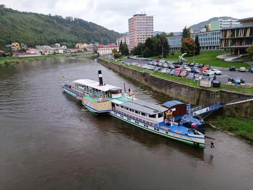 Apartamento U Bocmana S Vyhledem Na Zamek A Labe Decin Exterior foto