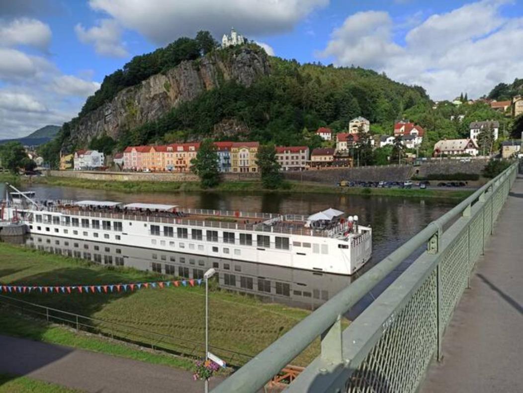 Apartamento U Bocmana S Vyhledem Na Zamek A Labe Decin Exterior foto