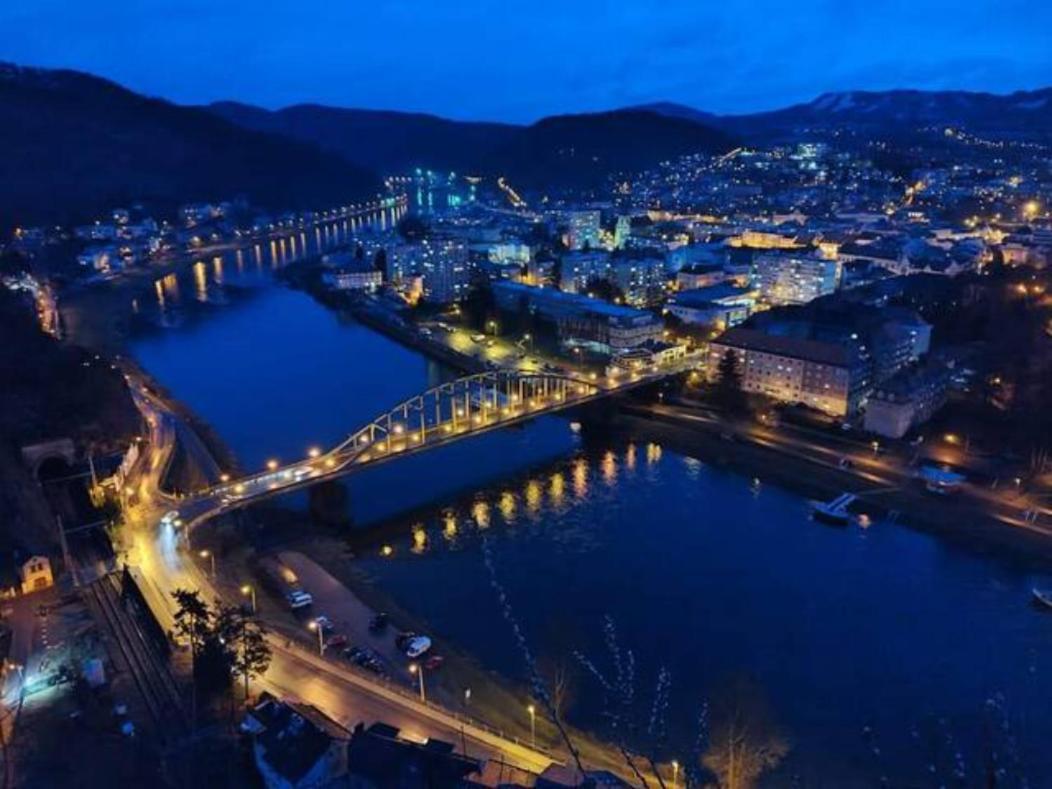 Apartamento U Bocmana S Vyhledem Na Zamek A Labe Decin Exterior foto
