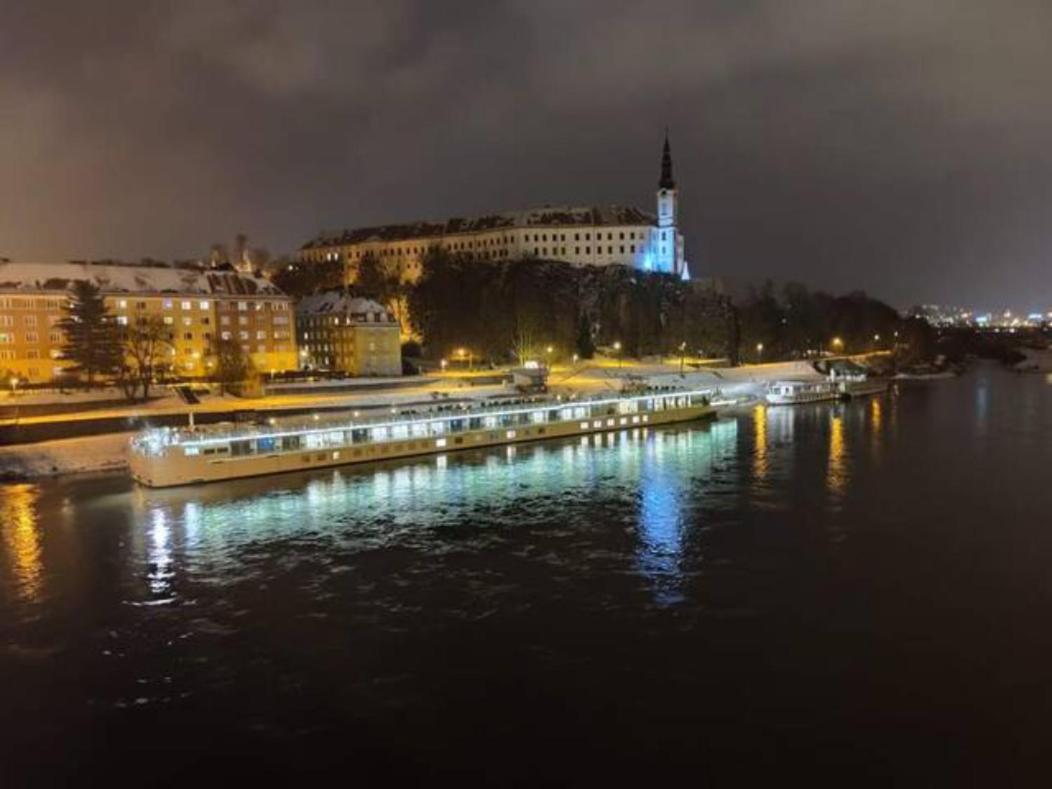Apartamento U Bocmana S Vyhledem Na Zamek A Labe Decin Exterior foto