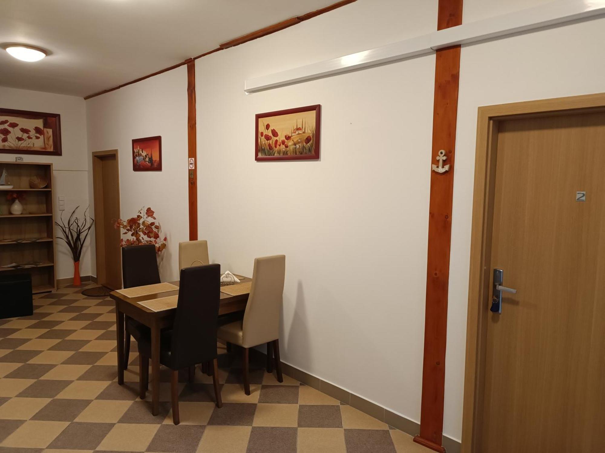 Apartamento U Bocmana S Vyhledem Na Zamek A Labe Decin Exterior foto