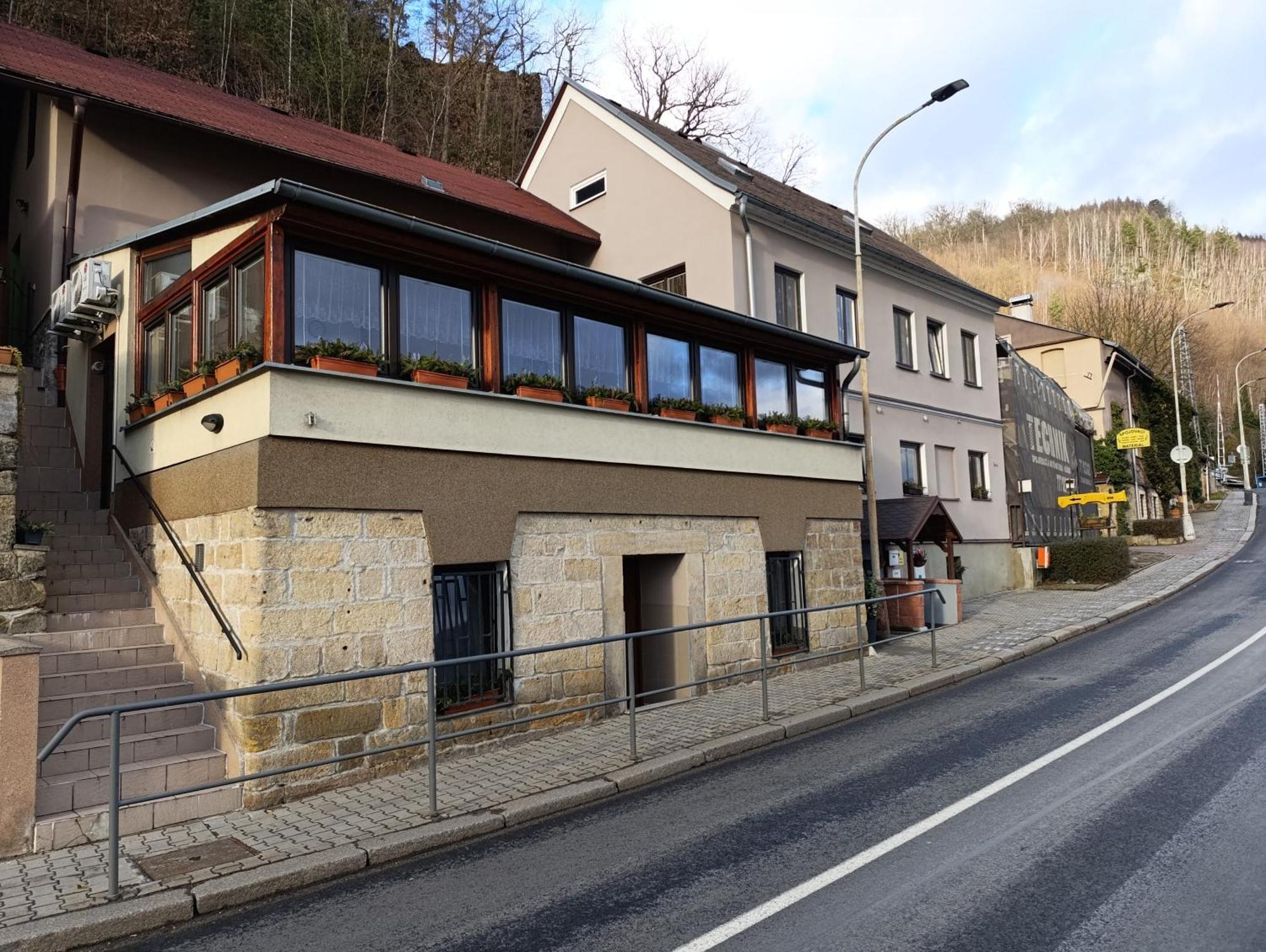 Apartamento U Bocmana S Vyhledem Na Zamek A Labe Decin Exterior foto